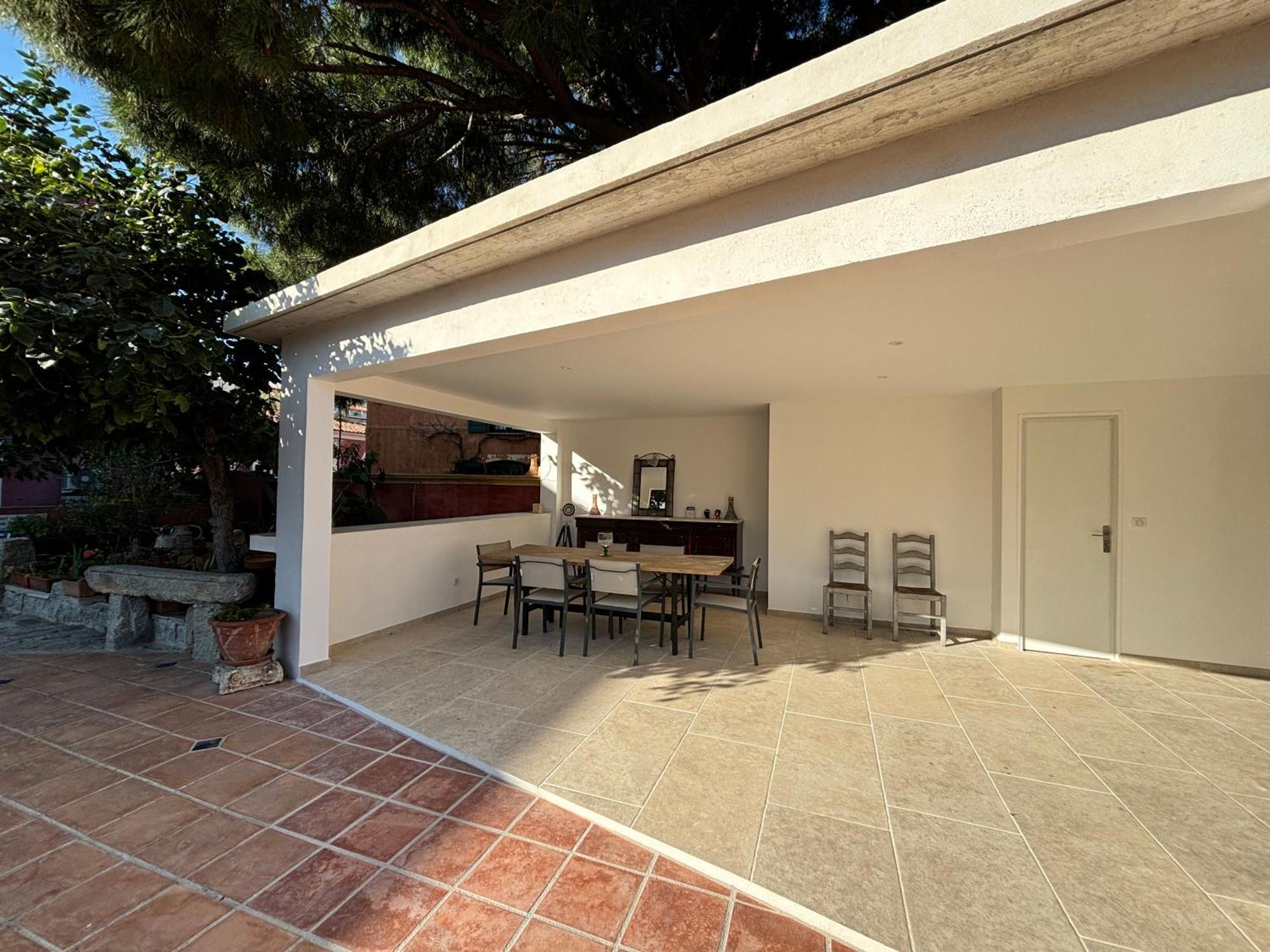 Residence Antonia Appartements Avec Piscine Commune - Centre Ville Calvi Calvi  Exteriér fotografie