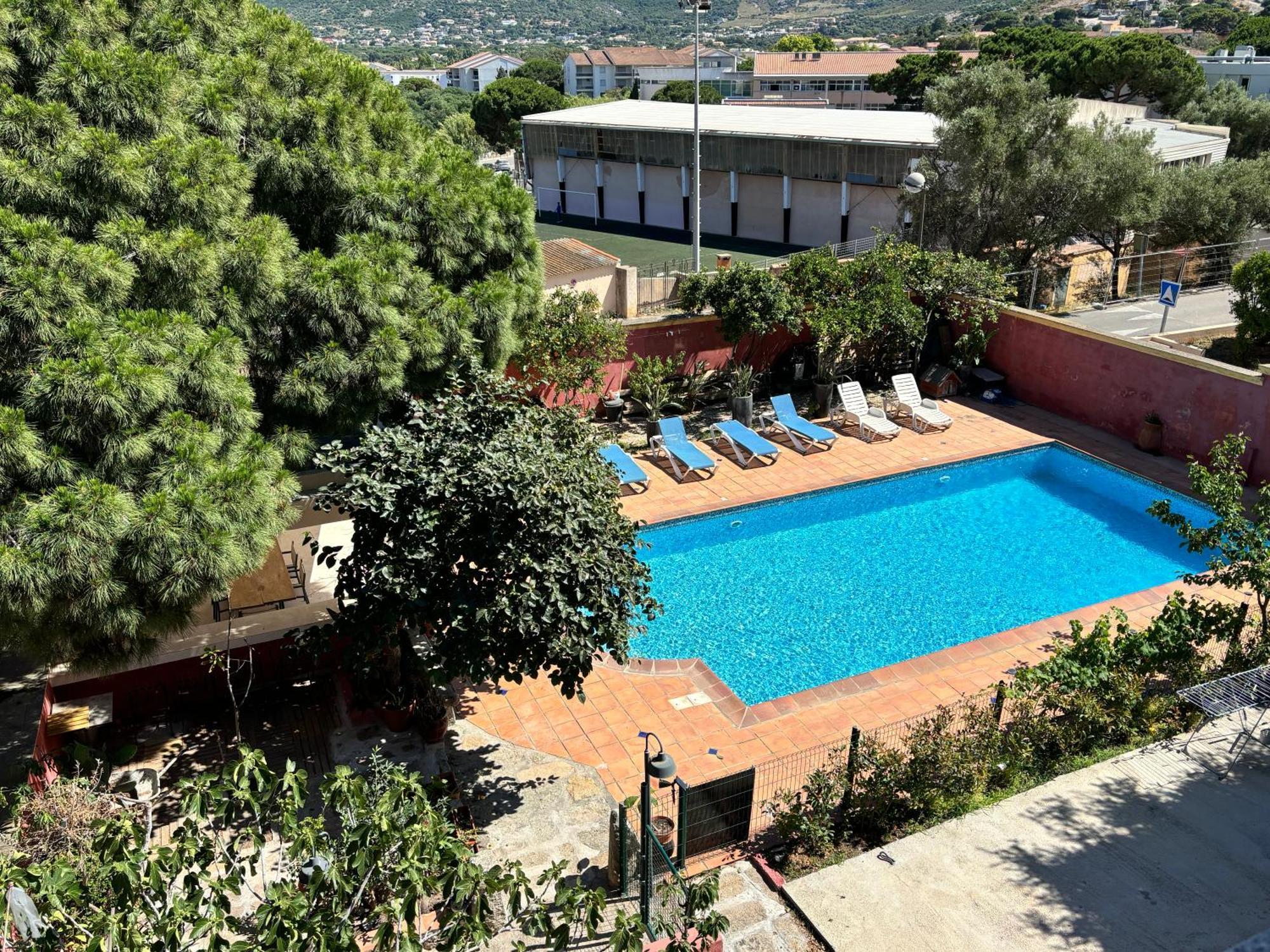 Residence Antonia Appartements Avec Piscine Commune - Centre Ville Calvi Calvi  Exteriér fotografie